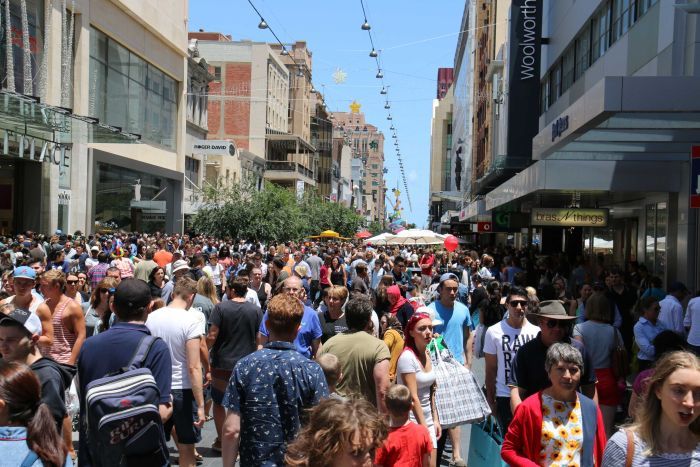 Rita Horanyi, 34 tuổi, chuyển từ Melbourne đến Adelaide Úc năm 2010 để học sau đại học và giờ thì sống ở đây.