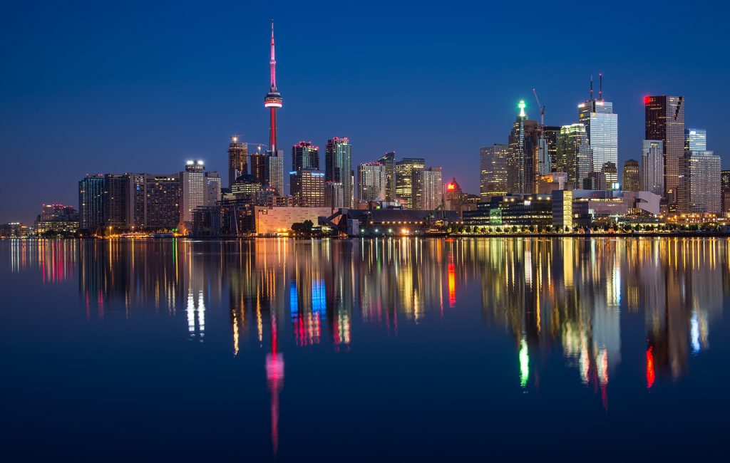 Định cư Canada